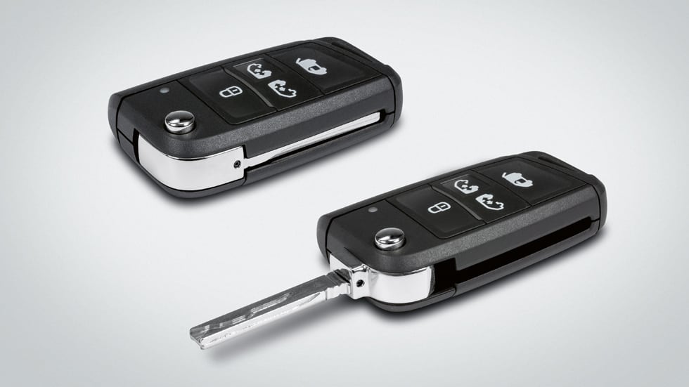 סרטון תפעול המפתח החכם, מילוי תוסף אוריאה וסביבת הרכב החיצונית בפולקסווגן קראוול