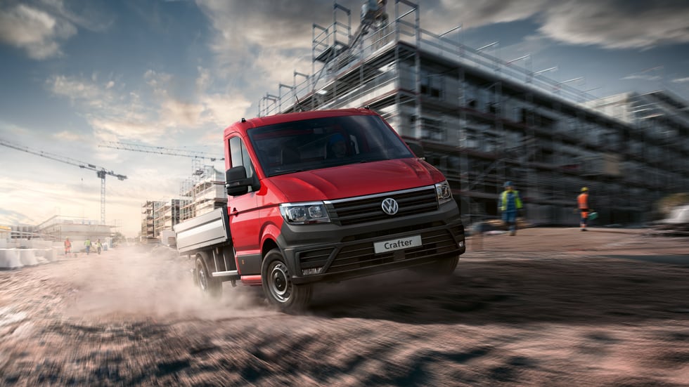 סרטון תפעול המפתח החכם, מילוי תוסף אוריאה וסביבת הנהג החיצונית בקראפטר חד קבינה