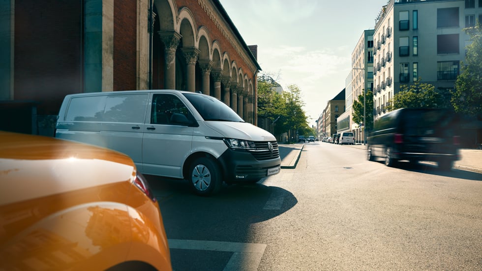 סרטון תפעול מערכות הבטיחות בטרנספורטר משלוח סרטון תפעול מערכות הבטיחות בטרנספורטר משלוח